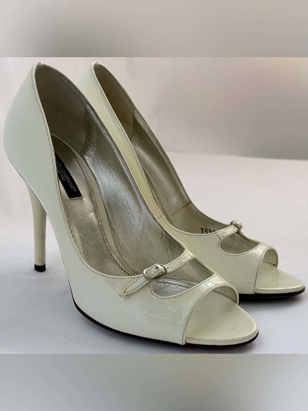 Dolce & Gabbana Vintage Y2K Ivory Patent Leather Peep Toe Buckle Pumps 37.5